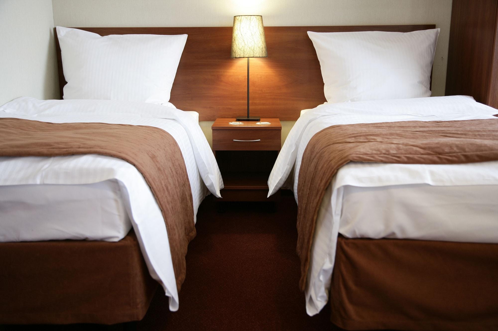 Aparthotel Globus Krasków Εξωτερικό φωτογραφία